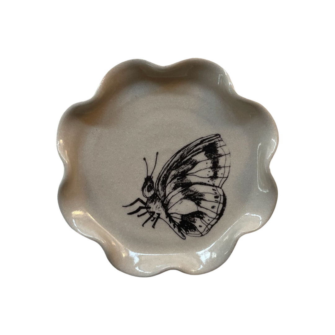 Frilly Dish - Butterfly