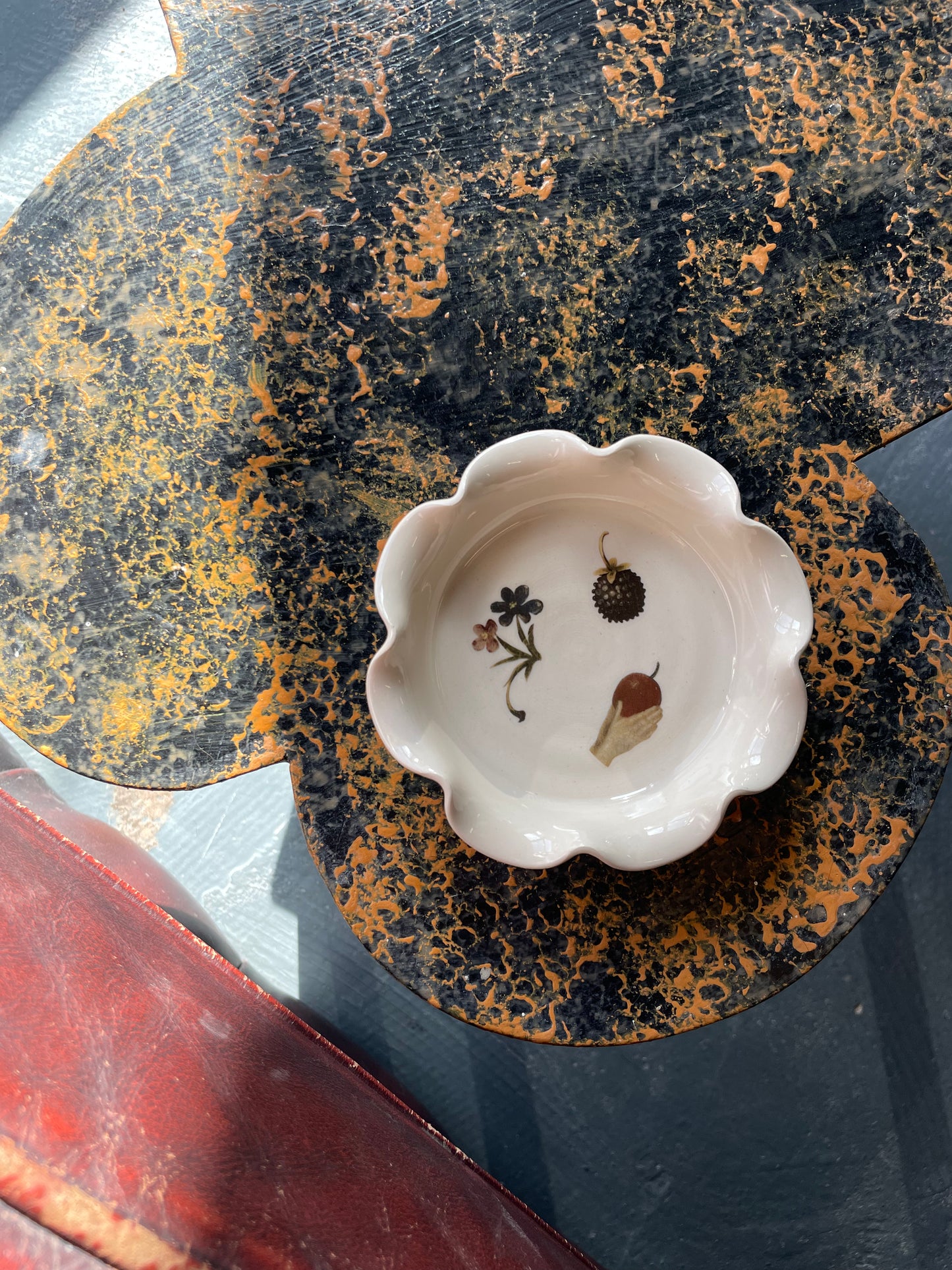 Frilly Dish - Bosch #6