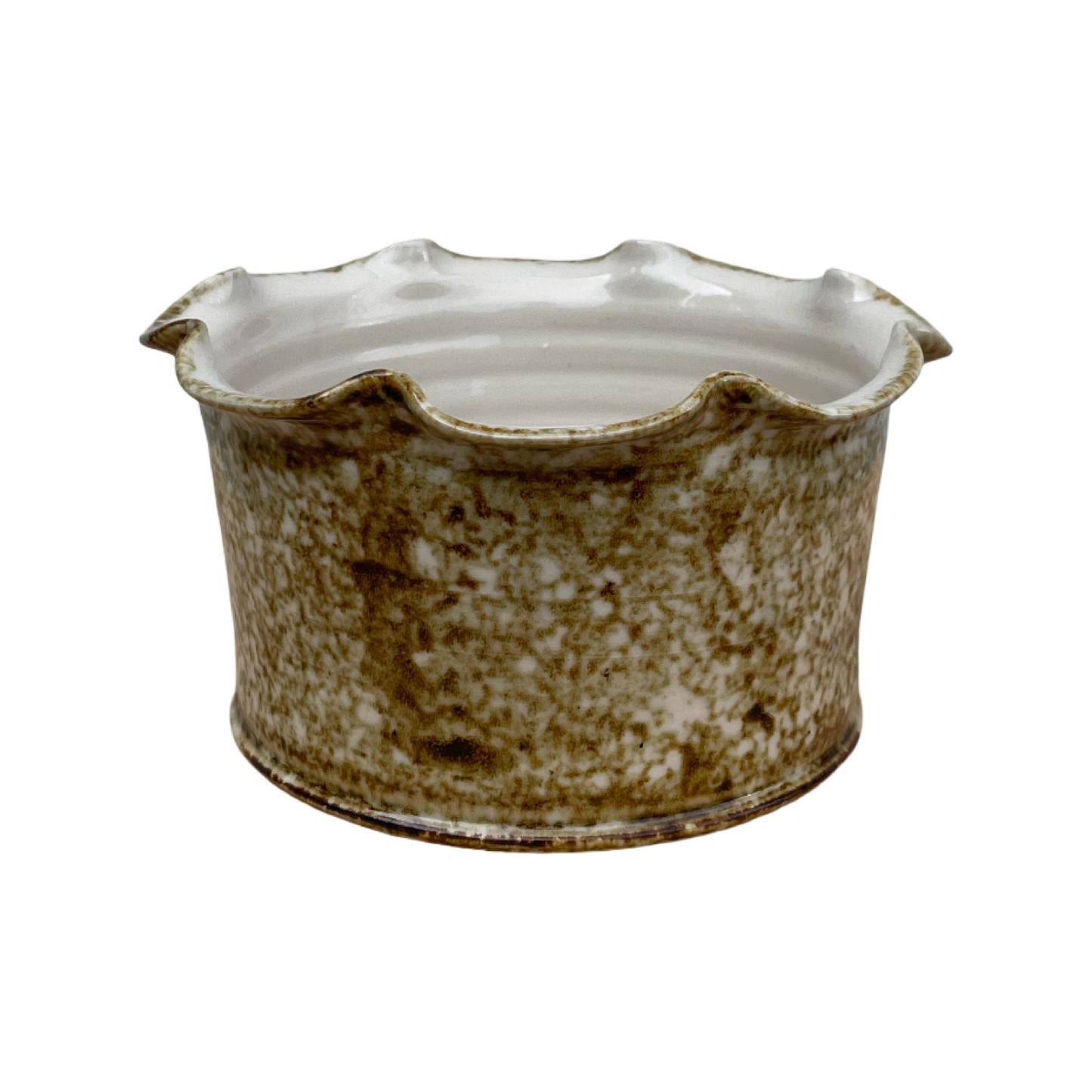 Frilly Dog Bowl - Sponged Iron